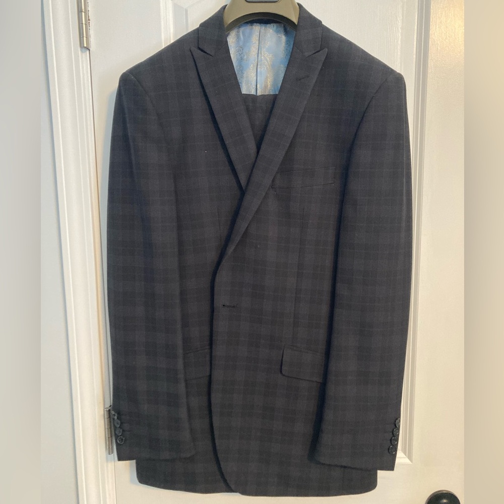 Porto filo Italian Suit 42L